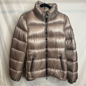 Woman’s Moncler Berre Giubbotto Down Jacket
